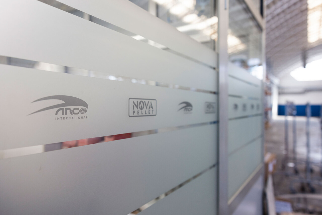Contacts - Arco international